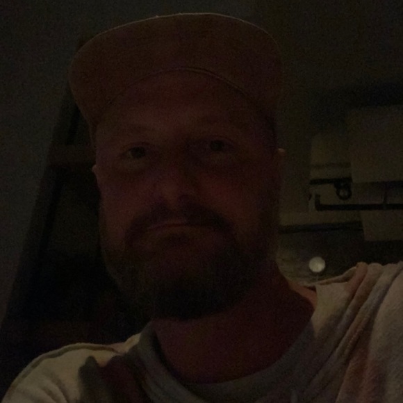 Meet your Posher, Aaron - Picture 1 of 1